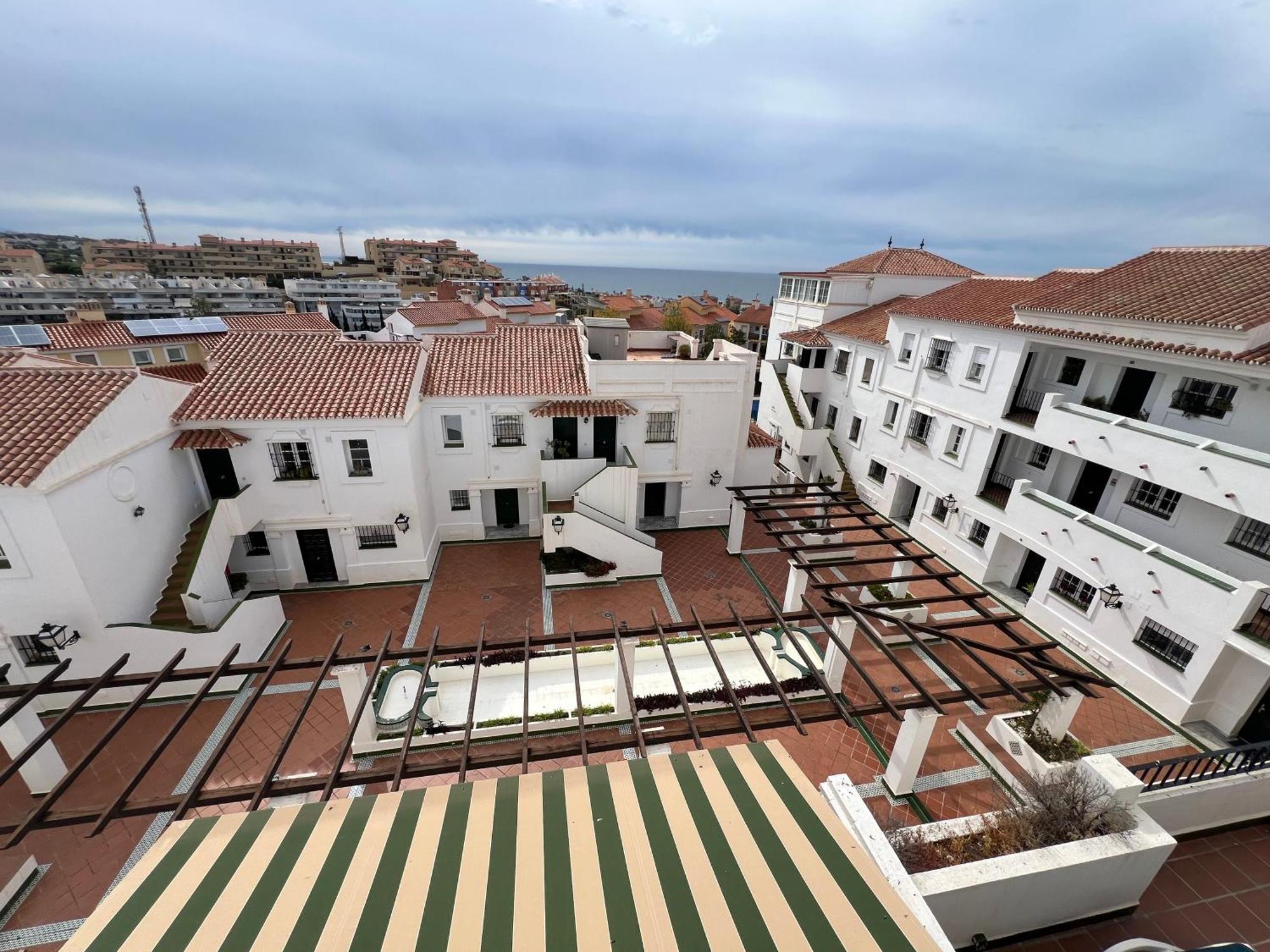Apartament Atico Vistas Al Mar Golf ,Piscina Y Parking Albatros 2 Rincón de la Victoria Zewnętrze zdjęcie