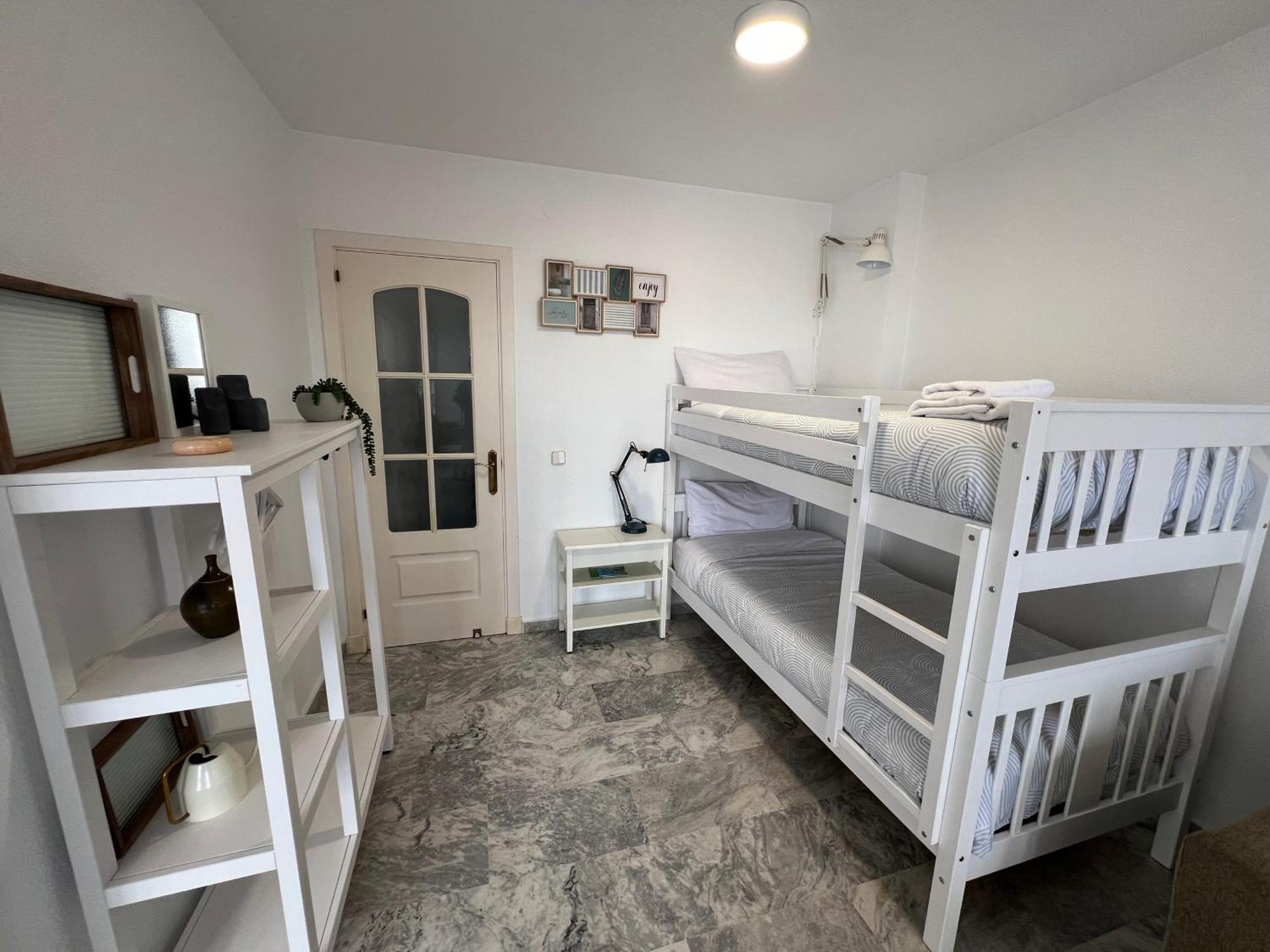 Apartament Atico Vistas Al Mar Golf ,Piscina Y Parking Albatros 2 Rincón de la Victoria Zewnętrze zdjęcie